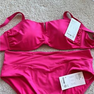 Athleta pink bikini brand new. Large
